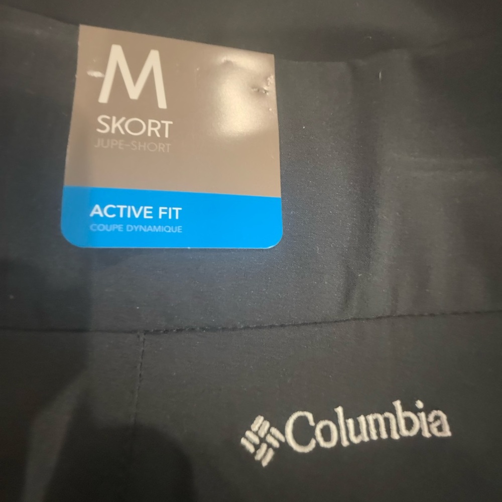Columbia Black Skort with Active Fit - Picture 3 of 4